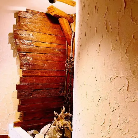 Gemmi ホテル ロイカーバード