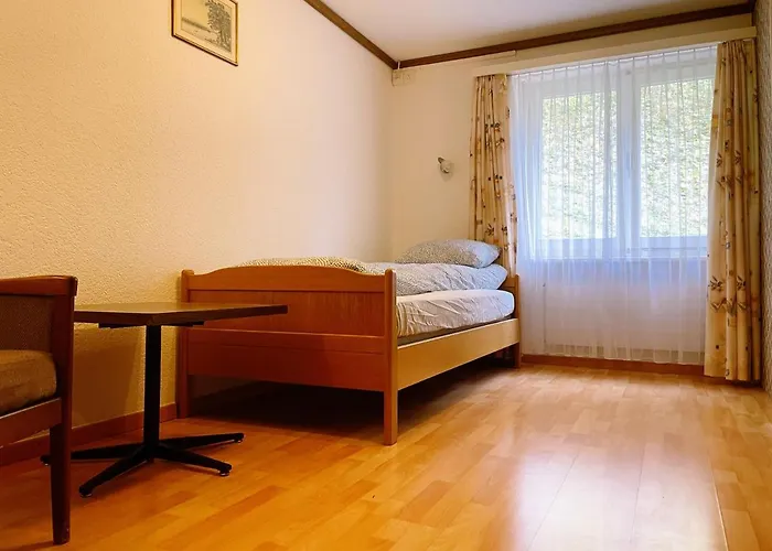 Gemmi Szálloda *